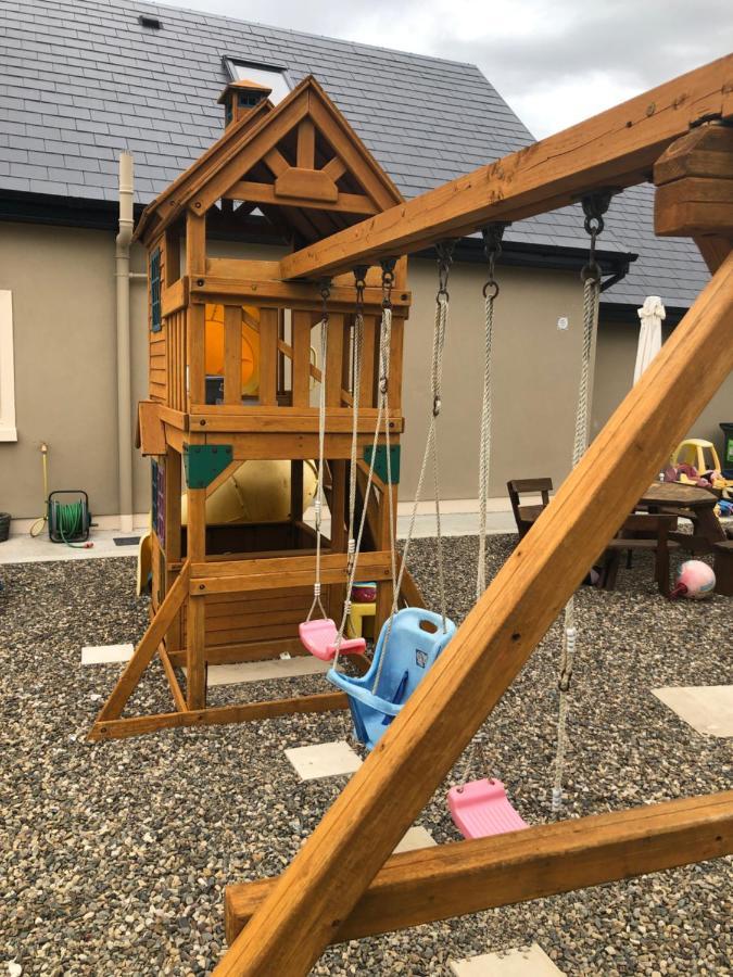 恩尼斯Tir Na Spideoga别墅 外观 照片